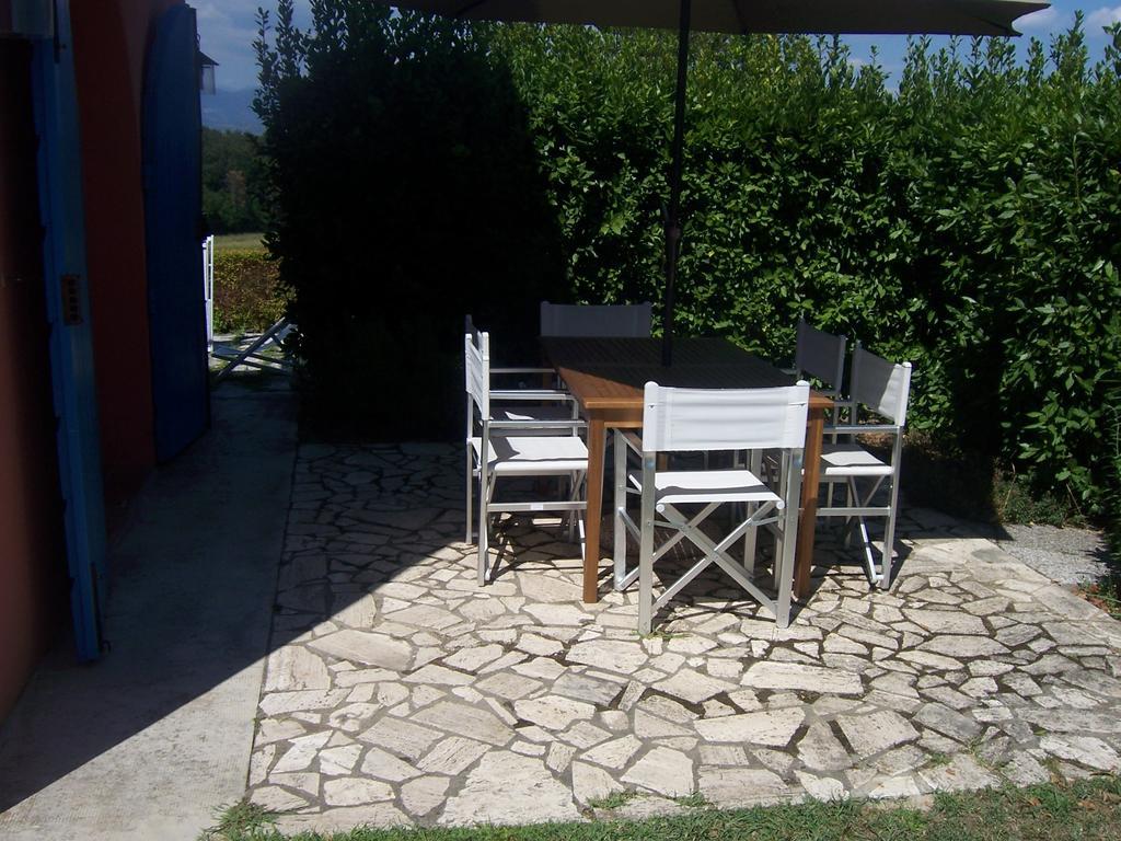 Agriturismo Le Due Querce Lazzeretto Exterior photo