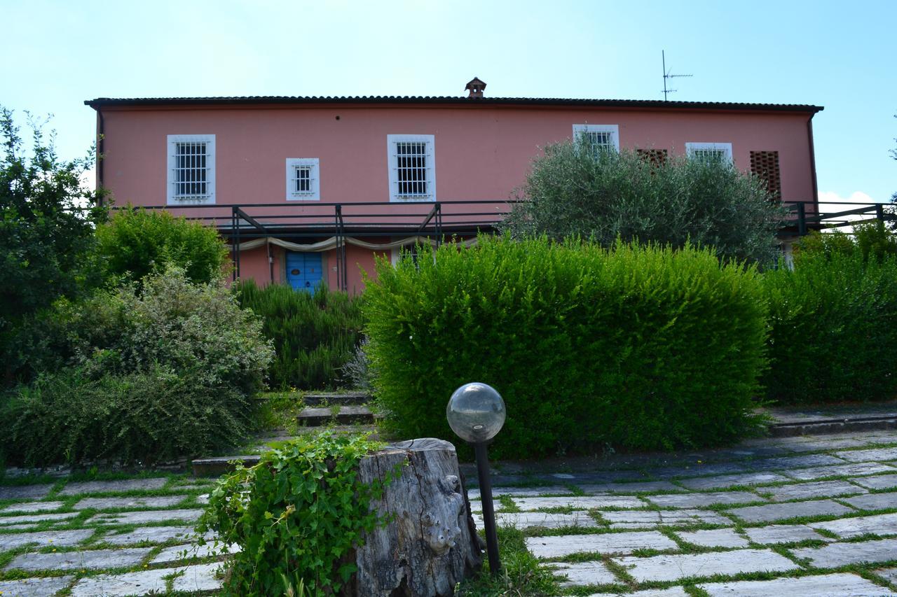 Agriturismo Le Due Querce Lazzeretto Exterior photo